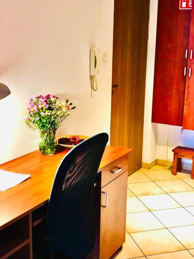 Apartament Apartament Czerwone Maki
